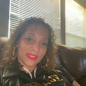 Meet your Posher, Keisha